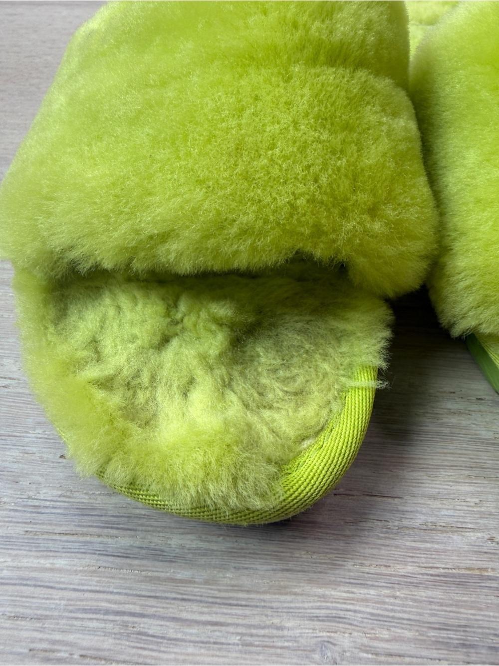 UGG Fur Sandals - Picture 10 of 12